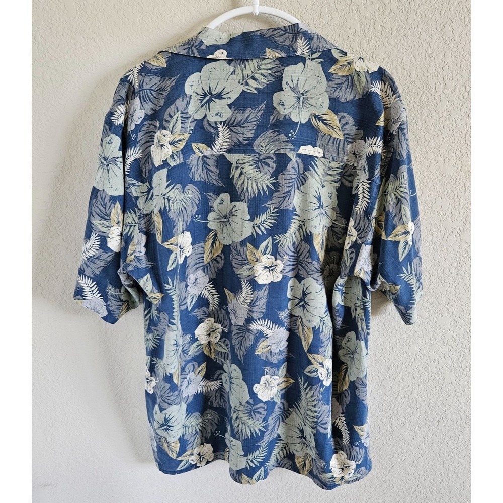 Paradise Coves Mens Size L 100% Silk Hawaiian Aloha Shirt Blue Floral Leaves - Picture 2 of 5